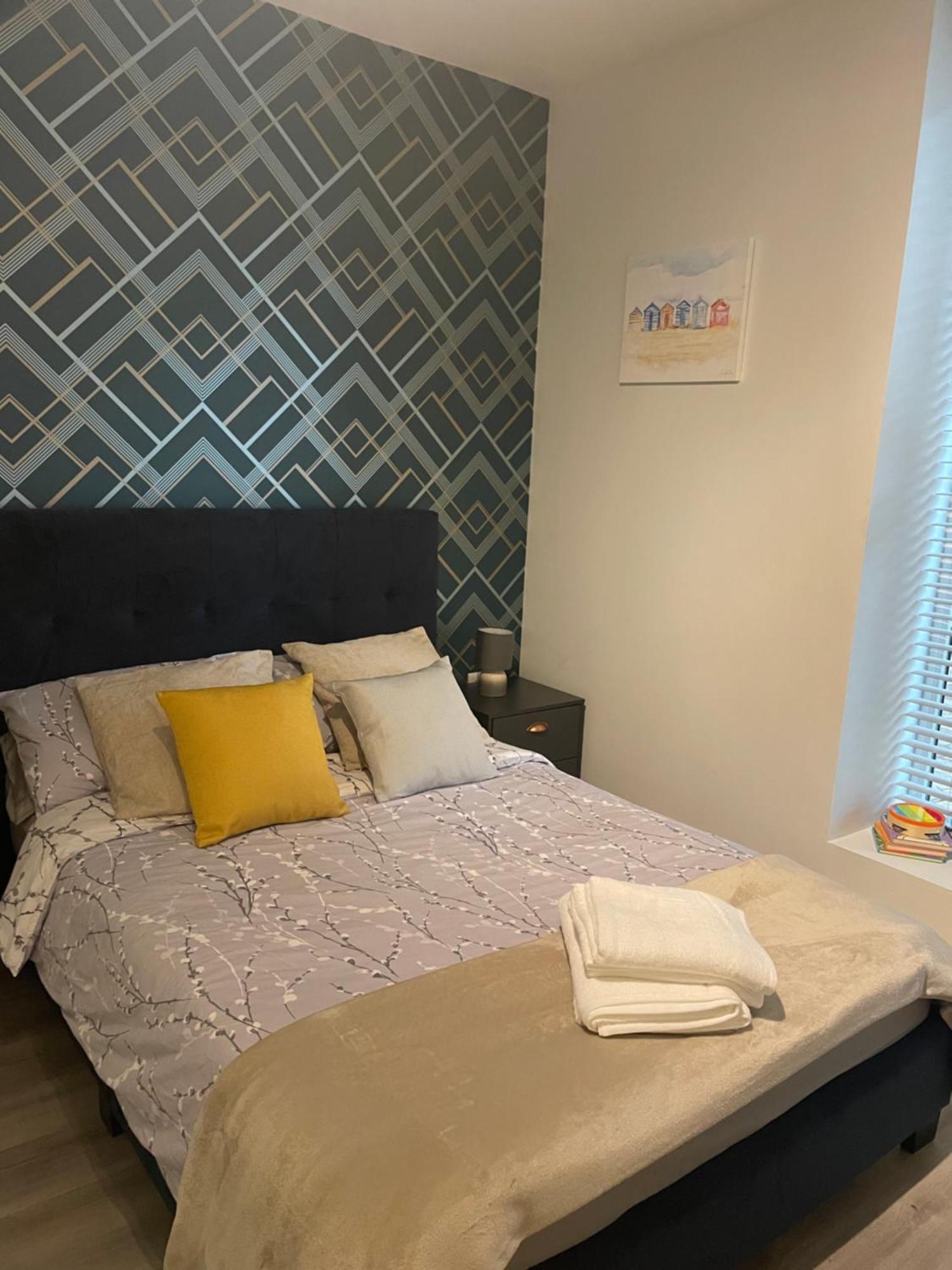 Charming Flat In A Location Борнмут